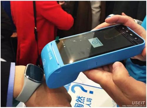 押了1000元辦理pos機(jī)，退押金卻被告知沒資格？